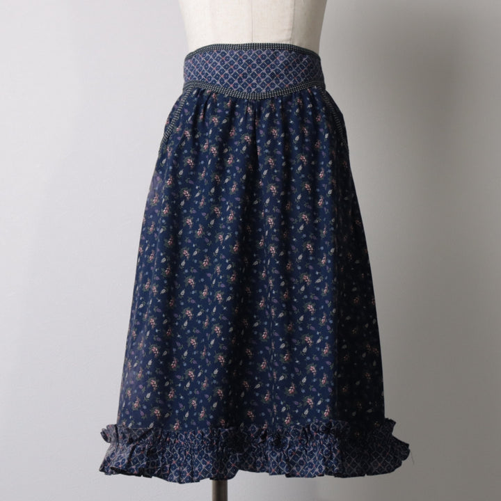 Vintage 1970'S Gunne Sax Gannies all-over print ruffled cotton half-length flared skirt, size S. cotton navy blue type Vintage Second Hand
