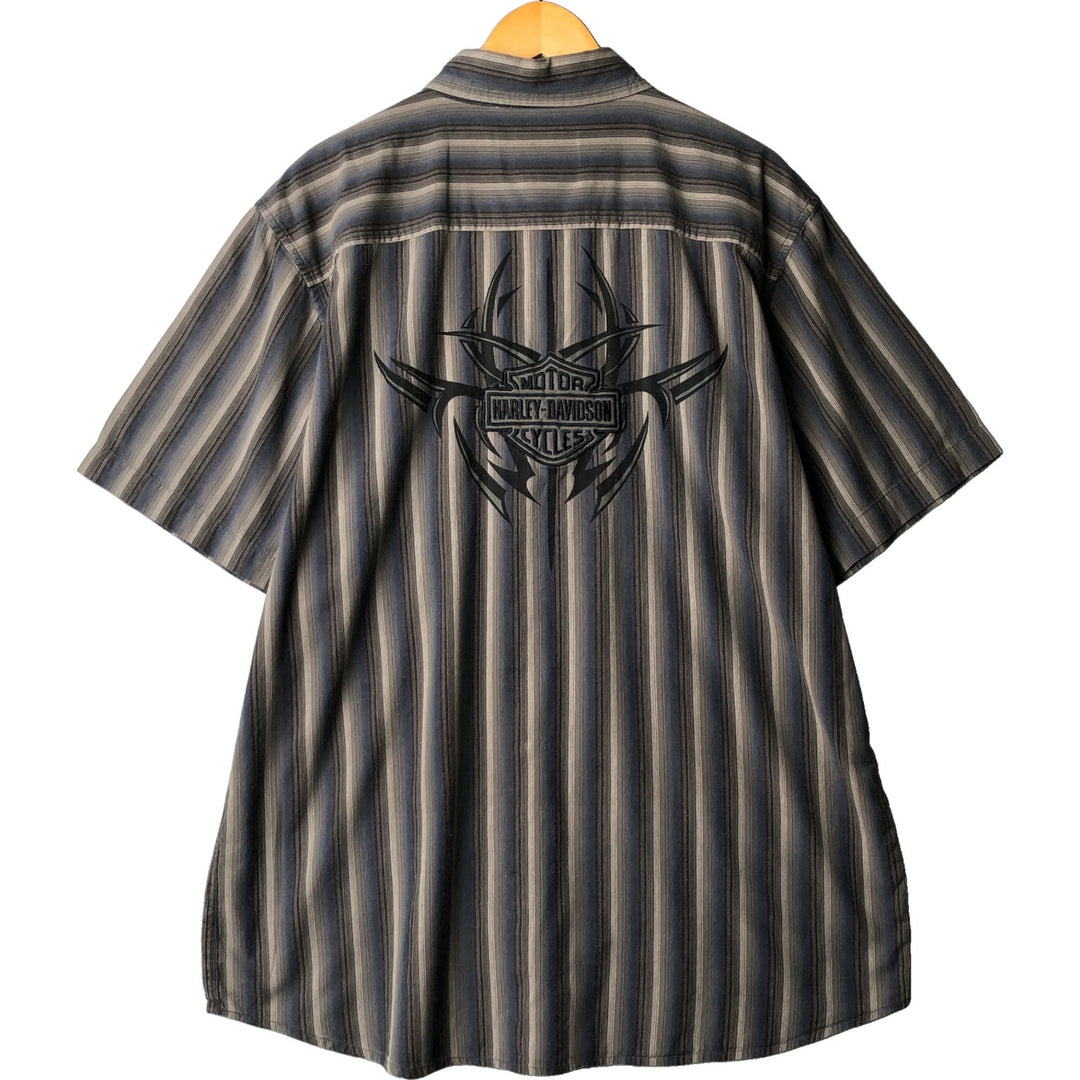 Harley-Davidson Multi-Stripe Tribal Hidden Button-Down Short Sleeve Work Shirt, Men's Size XL cotton gray type Vintage Second Hand