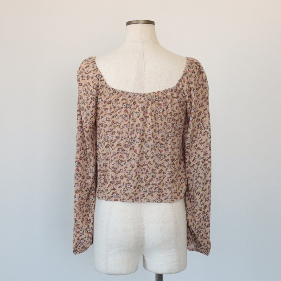 AMBIANCE All-Over Floral Print Drawstring Neck Cropped Long Sleeve Pullover Blouse, Women's Size Medium Rayon Beige type Vintage Second Hand