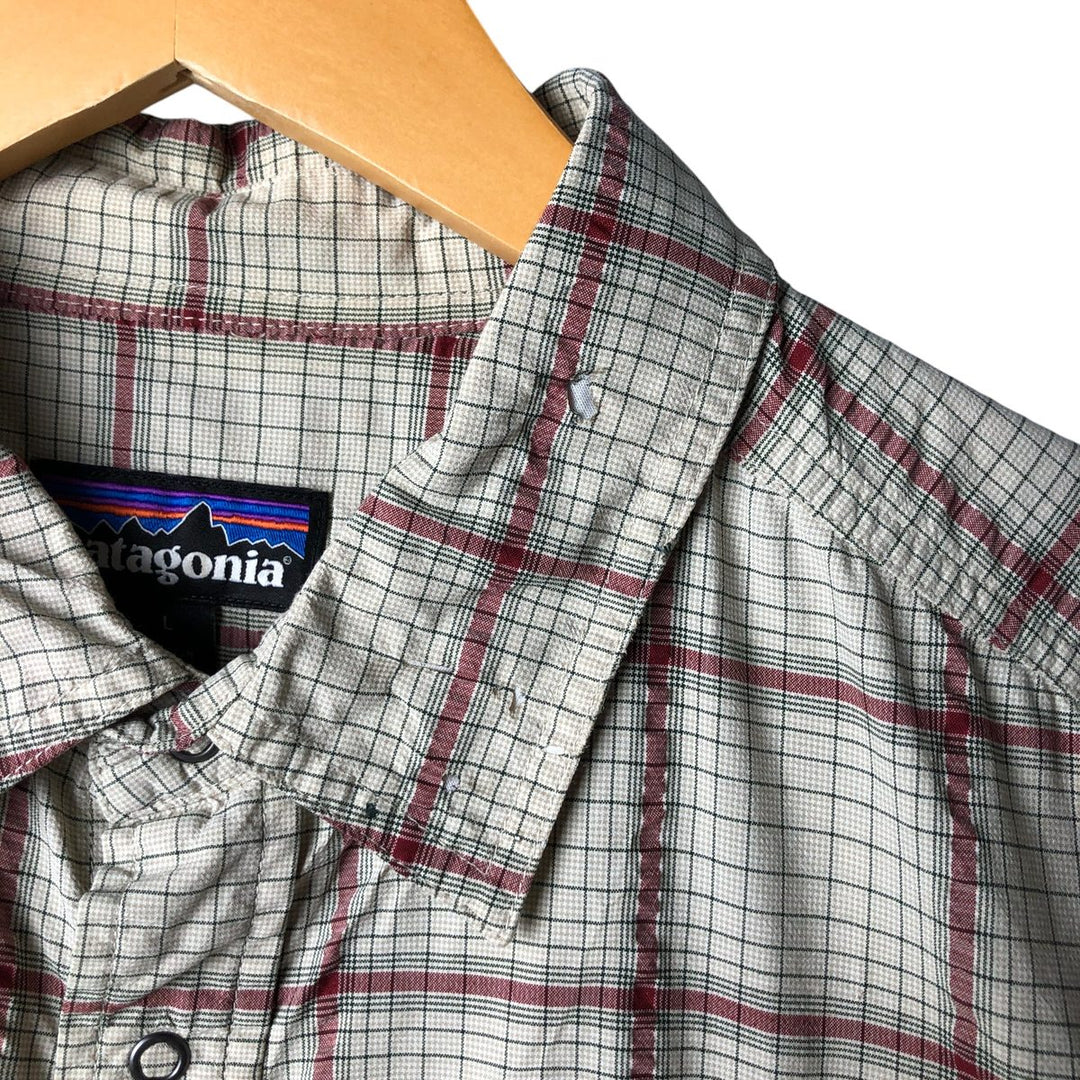 Patagonia 53190SP16 Check Pattern Short Sleeve Nylon Shirt, Men's Size L Nylon Green type dark green Vintage Second Hand