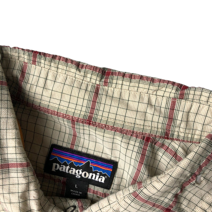 Patagonia 53190SP16 Check Pattern Short Sleeve Nylon Shirt, Men's Size L Nylon Green type dark green Vintage Second Hand