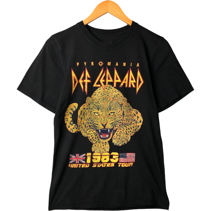 DEF LEPPARD Band T-Shirt, Women's Size Small cotton black type Vintage Second Hand