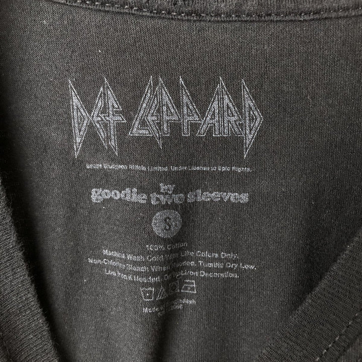 DEF LEPPARD Band T-Shirt, Women's Size Small cotton black type Vintage Second Hand