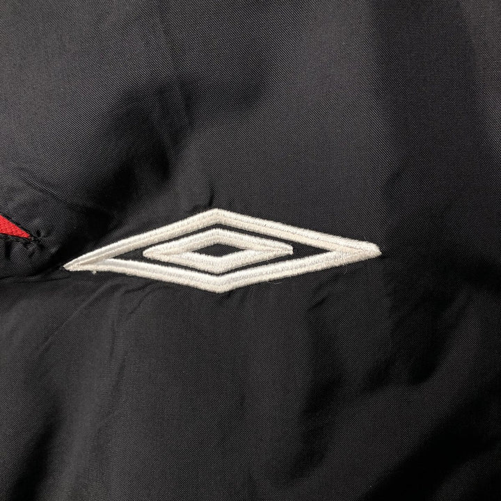 2000'S Umbro Back Logo Nylon Jacket, Men's Size Small polyamide red type Vintage Second Hand