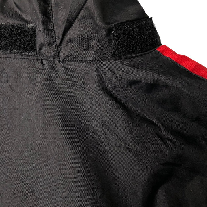 2000'S Umbro Back Logo Nylon Jacket, Men's Size Small polyamide red type Vintage Second Hand