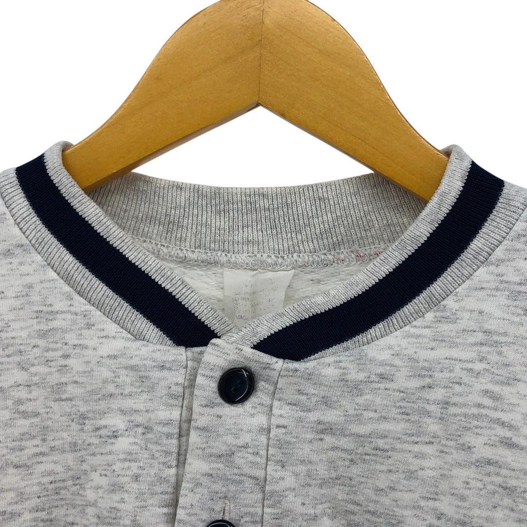 2000'S MLB New York Yankees Henley Neck Logo Sweatshirt, Men's Size L unclear gray type Vintage Second Hand