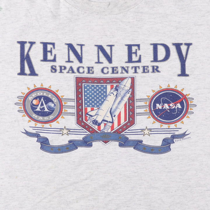 Vintage 90'S Oneita Kennedy Space Center advertising T-shirt, men's size XL cotton gray type Vintage Second Hand