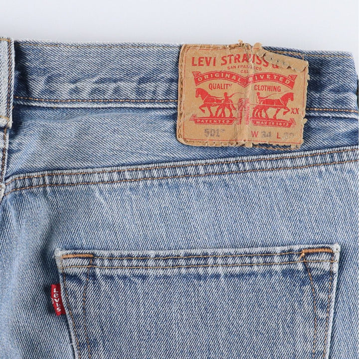 Levi's 501 straight denim pants for men, size W35 cotton Blue type light blue Vintage Second Hand