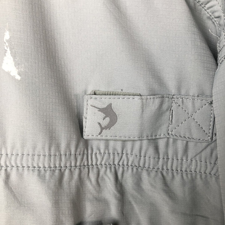 REEL LEGENDS SALTWATER Hidden Button Down Short Sleeve Fishing Shirt Men's L Size polyester gray type Vintage Second Hand