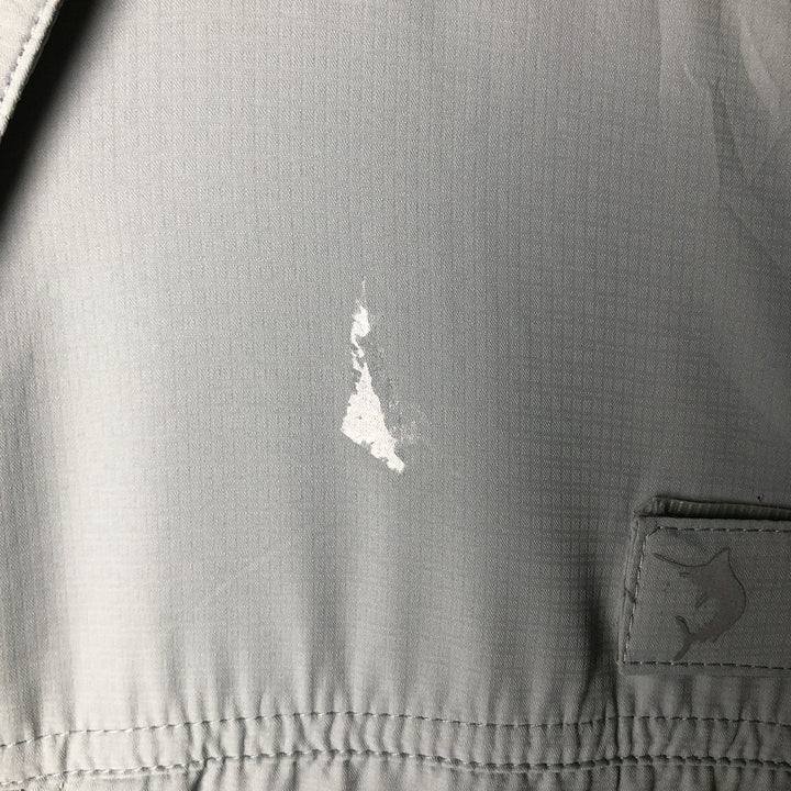 REEL LEGENDS SALTWATER Hidden Button Down Short Sleeve Fishing Shirt Men's L Size polyester gray type Vintage Second Hand