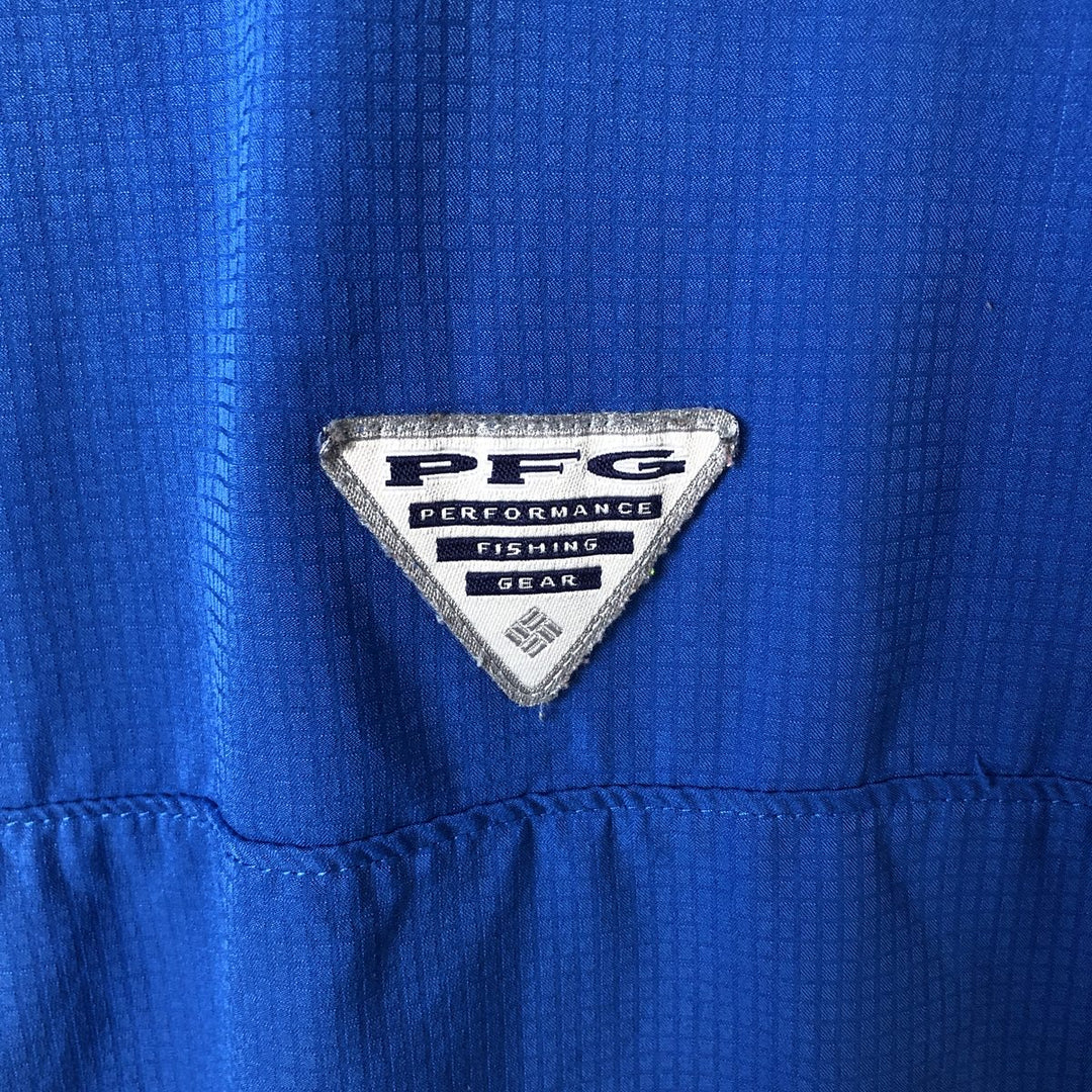 Columbia PFG OMNI-SHADE Hidden Button Down Short Sleeve Fishing Shirt, Men's Size S polyester blue type Vintage Second Hand