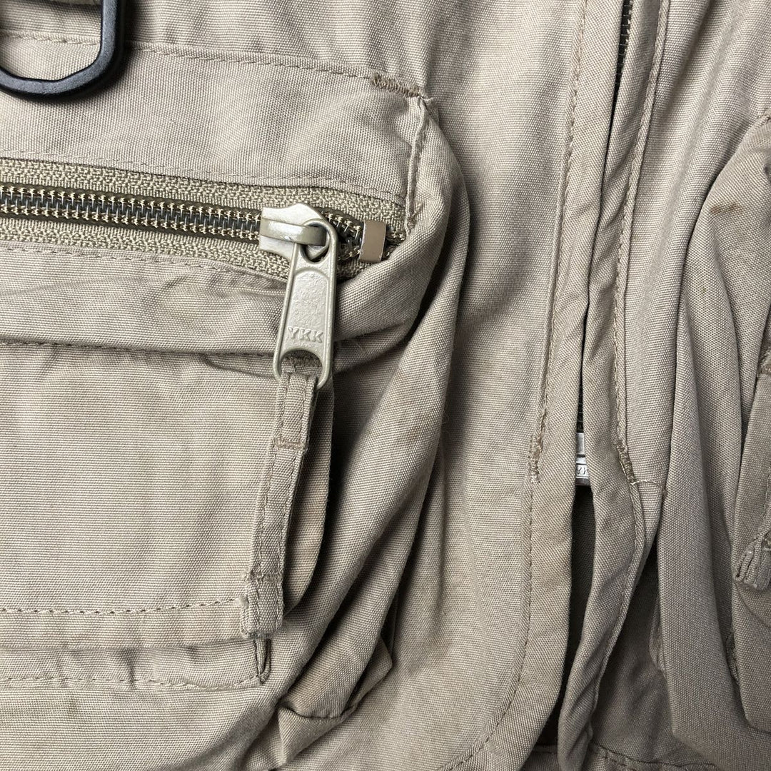 Cabelas Fishing Vest, Men's S Size polyester Beige type Vintage Second Hand