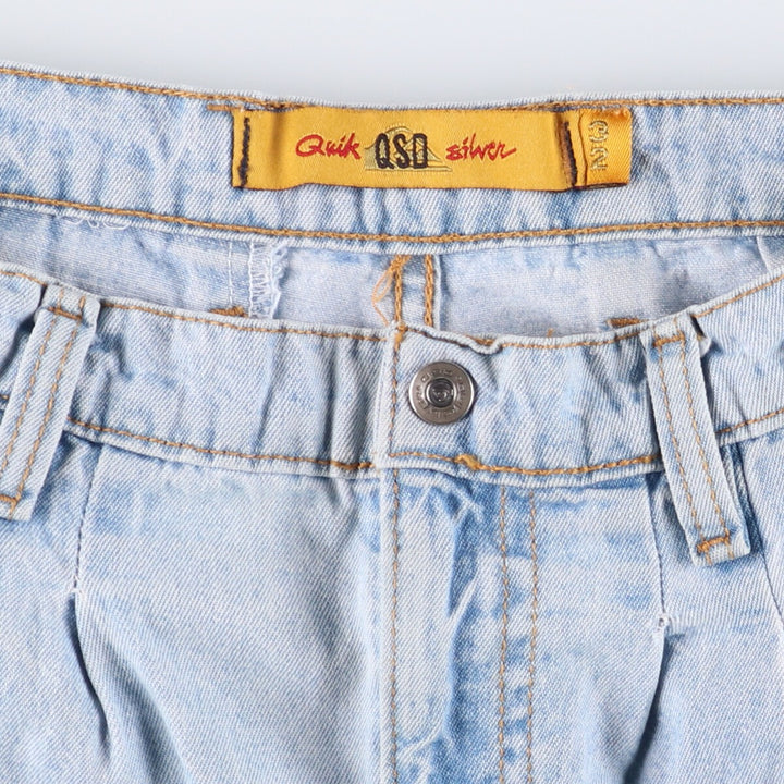 2000'S QUICKSILVER Three-pleat Denim Shorts, Made in USA, Men's Size W31 cotton Blue type light blue Vintage Second Hand