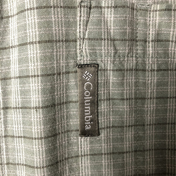 ~00'S Columbia Short Sleeve Cotton Check Shirt Box Shirt Men's L Size cotton Khaki type sage green Vintage Second Hand