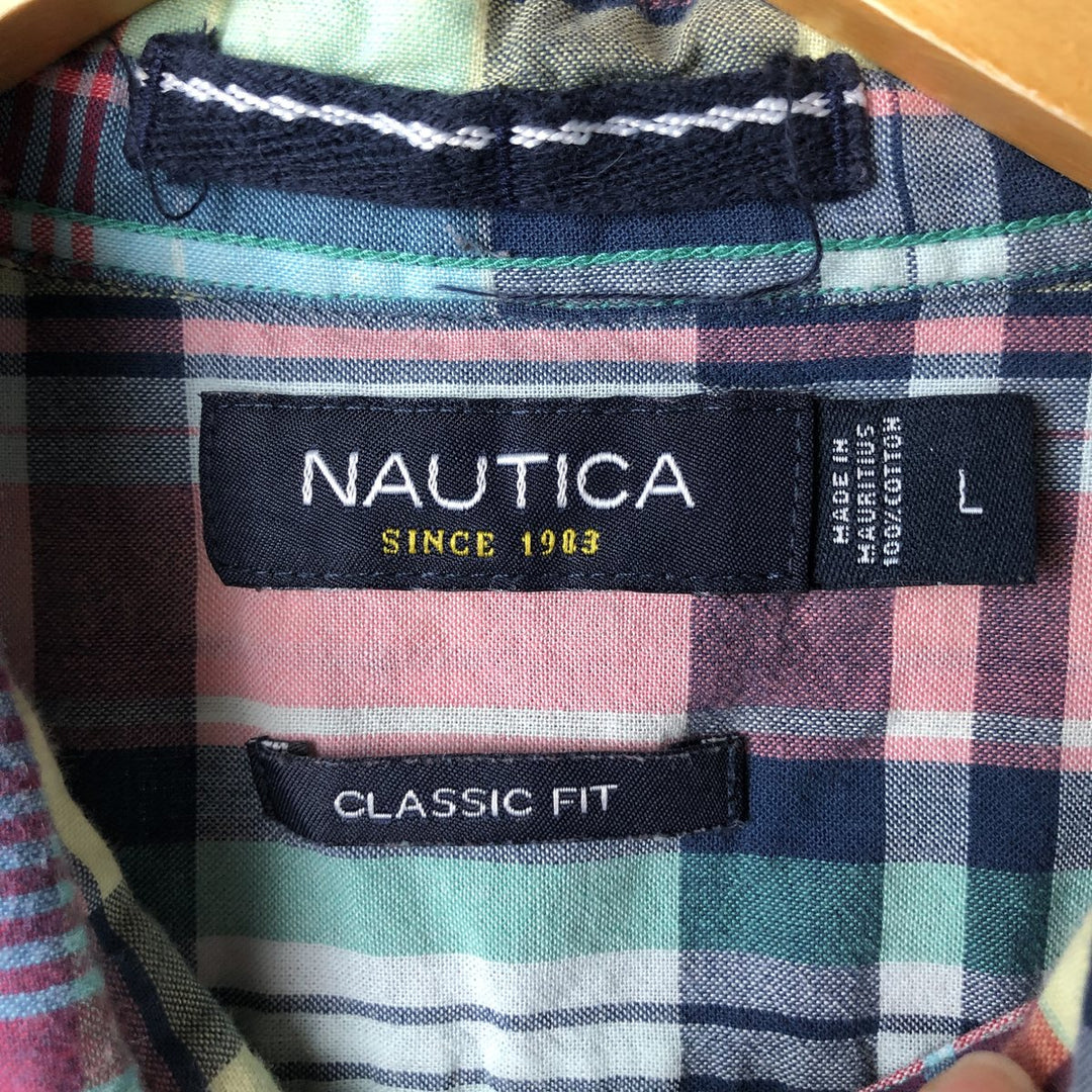 2000'S - Nautica Classic Fit Madras Check Short Sleeve Button-Down Shirt, Men's Size L cotton navy blue type Vintage Second Hand