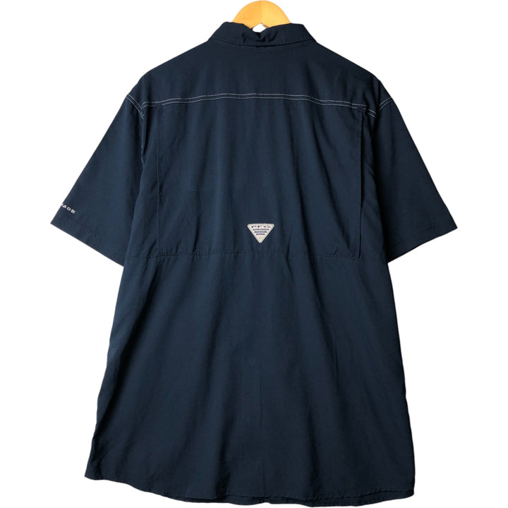 Columbia OMNI-SHADE Omni-Shade Button-Down Short Sleeve Fishing Shirt, Men's Size L polyester navy blue type Vintage Second Hand