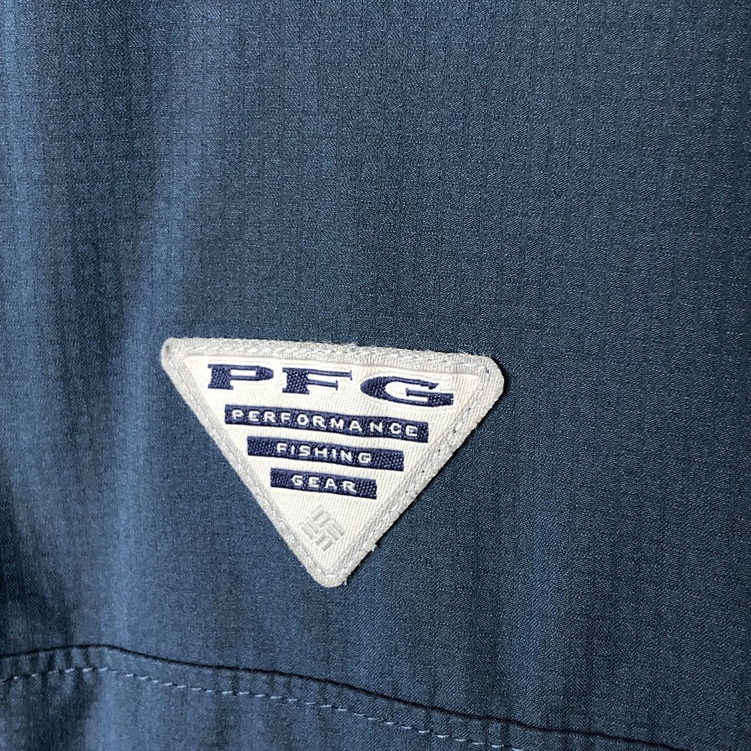 Columbia PFG Short Sleeve Omni-Shade Button-Down Fishing Shirt, Men's Size XL polyester blue type Vintage Second Hand