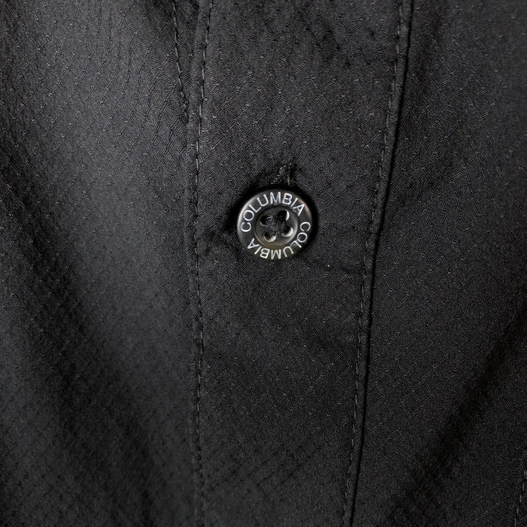 Columbia PFG OMNI-SHADE Open-Collar Box Shirt, Short Sleeve, Men's Size L polyester black type Vintage Second Hand