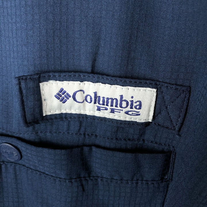 Columbia PFG OMNI-SHADE Omni-Shade Button-down Short Sleeve Fishing Shirt, Men's Size L polyester navy blue type Vintage Second Hand