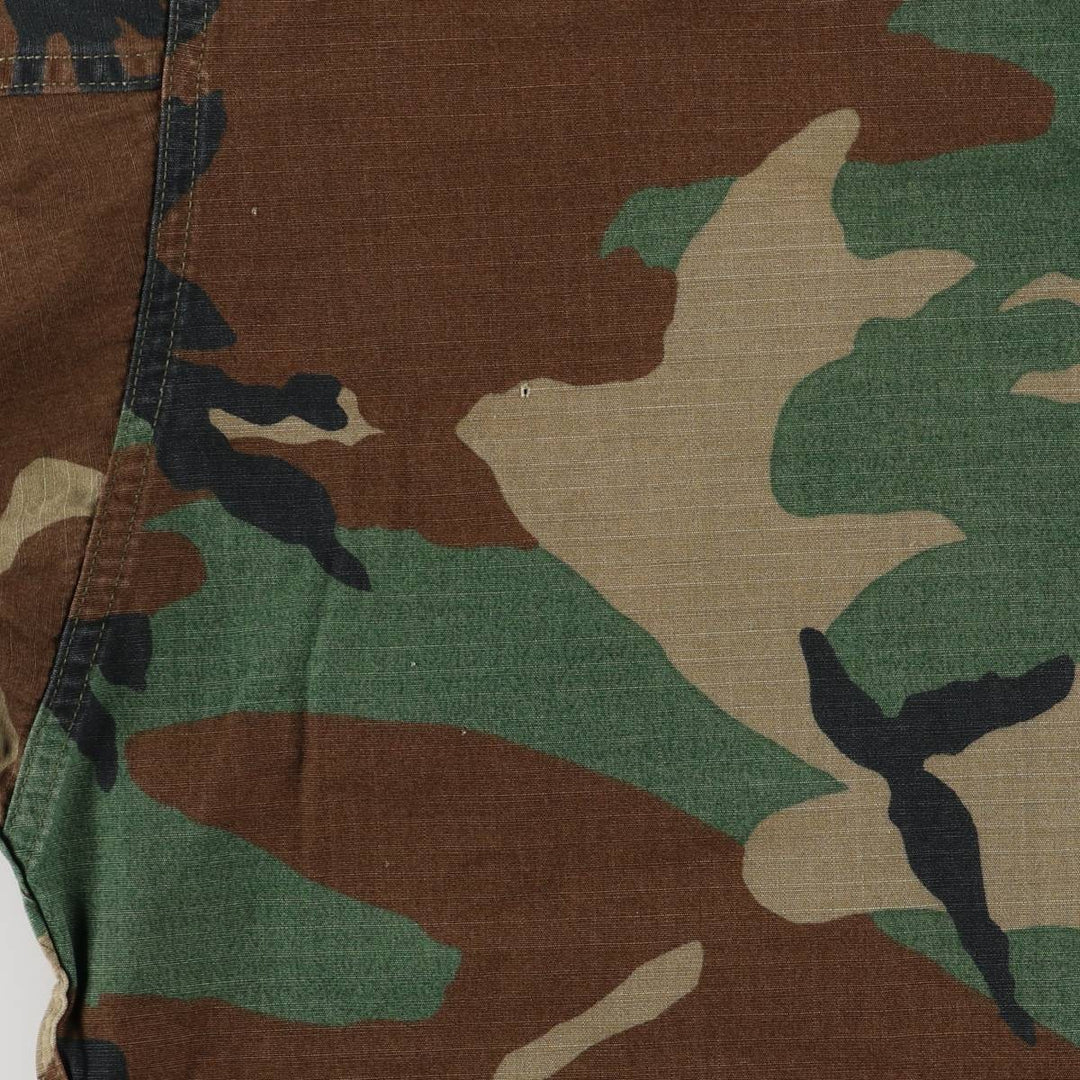Authentic 1980'S US Military Woodland Camo Ripstop BDU Military Jacket with Badge, Made in USA, Small Regular cotton Khaki type Vintage Second Hand