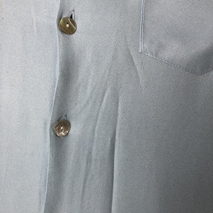 Da Vinci Two-Tone Acetate and Rayon Short Sleeve Open Collar Box Shirt, Made in USA, Men's Size L Rayon Blue type light blue Vintage Second Hand
