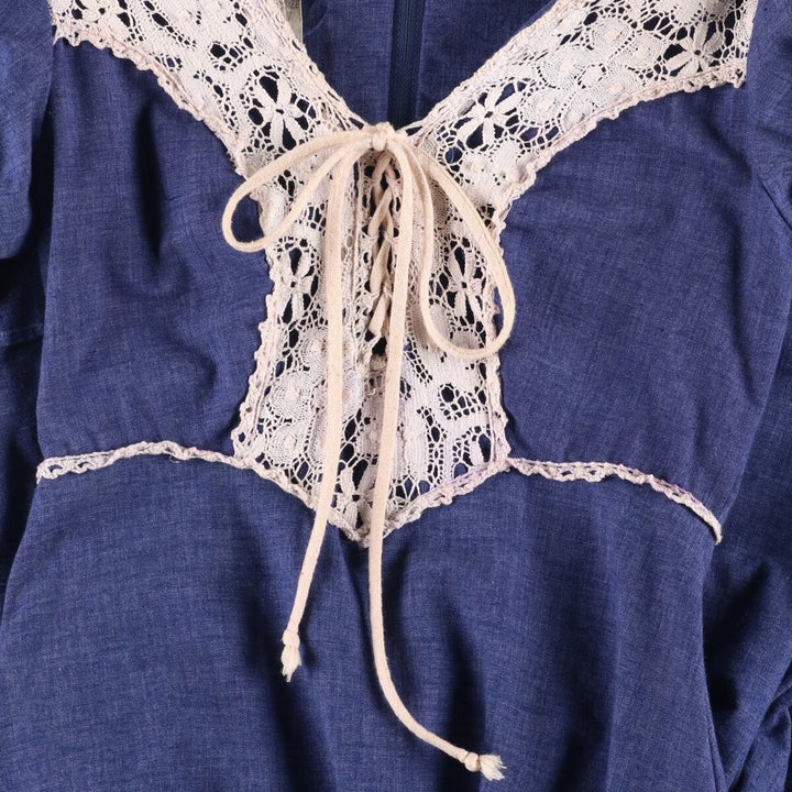 Vintage cutwork embroidered candy sleeve maxi dress, A-line length, made in the USA, size M. polyester blue type Vintage Second Hand