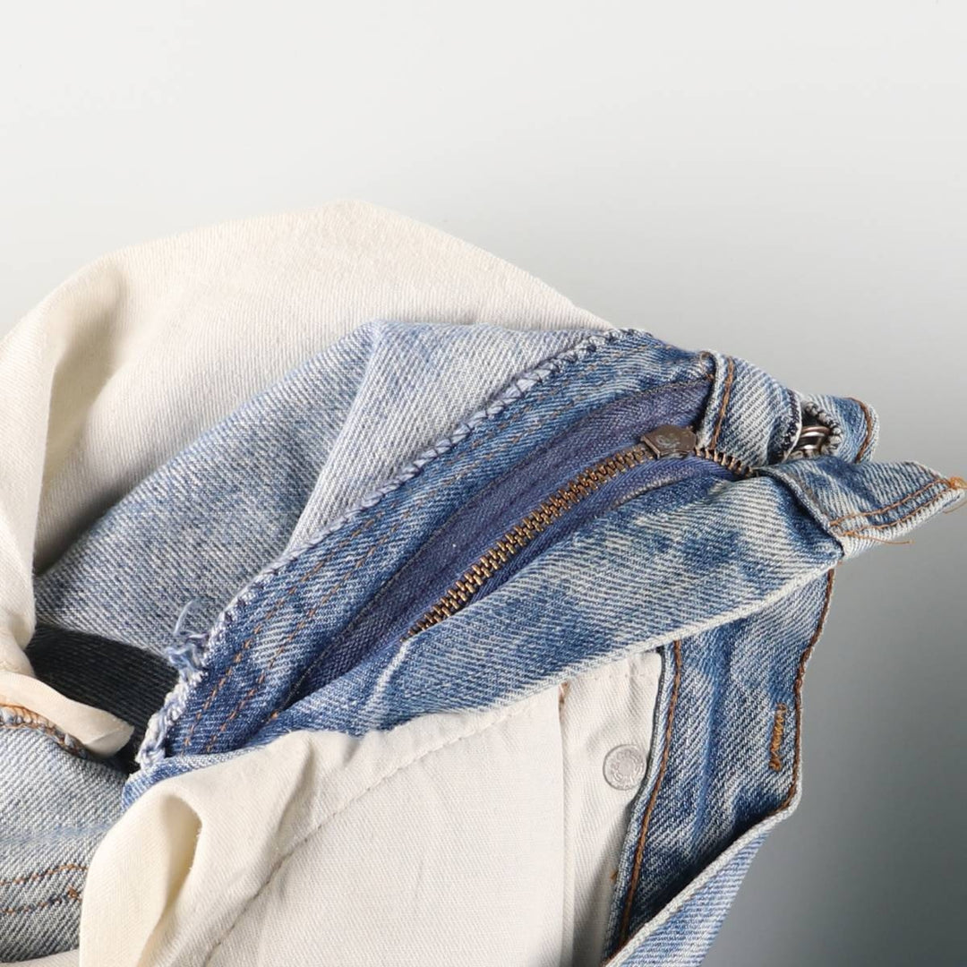 1980'S Levi's bootcut denim pants, women's size M (equivalent to W26), vintage. unclear blue type Vintage Second Hand