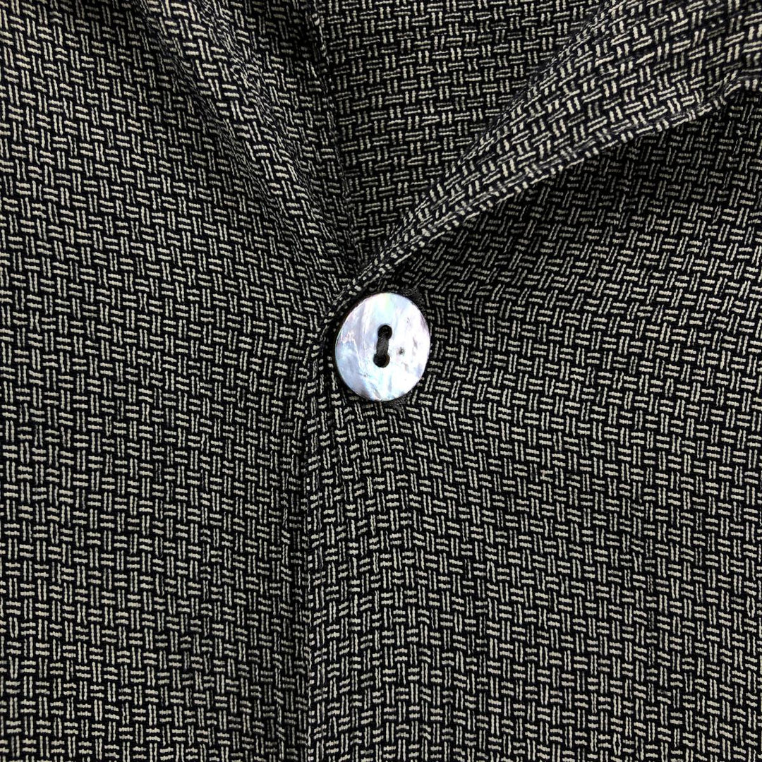 BACHRACH all-over print short-sleeved open-collar rayon box shirt, made in the USA, men's size XL Rayon ivory Vintage Second Hand