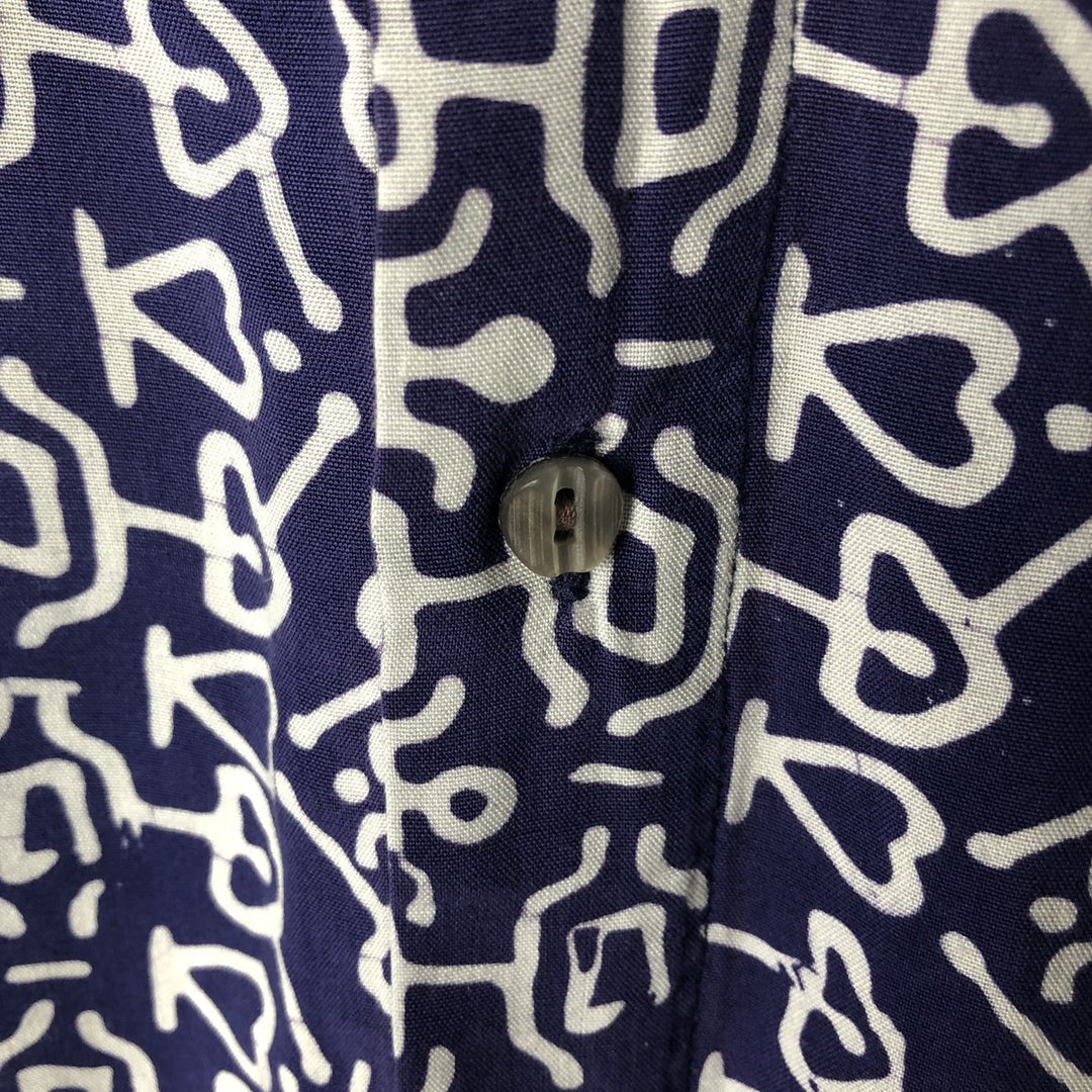 Vintage all-over print short-sleeved open-collar rayon shirt, size M. Rayon purple type Vintage Second Hand