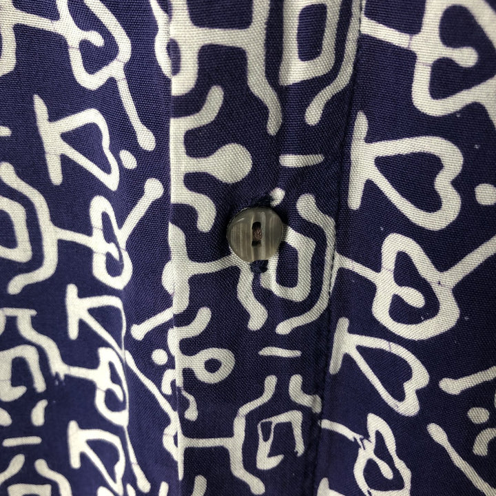 Vintage all-over print short-sleeved open-collar rayon shirt, size M. Rayon purple type Vintage Second Hand