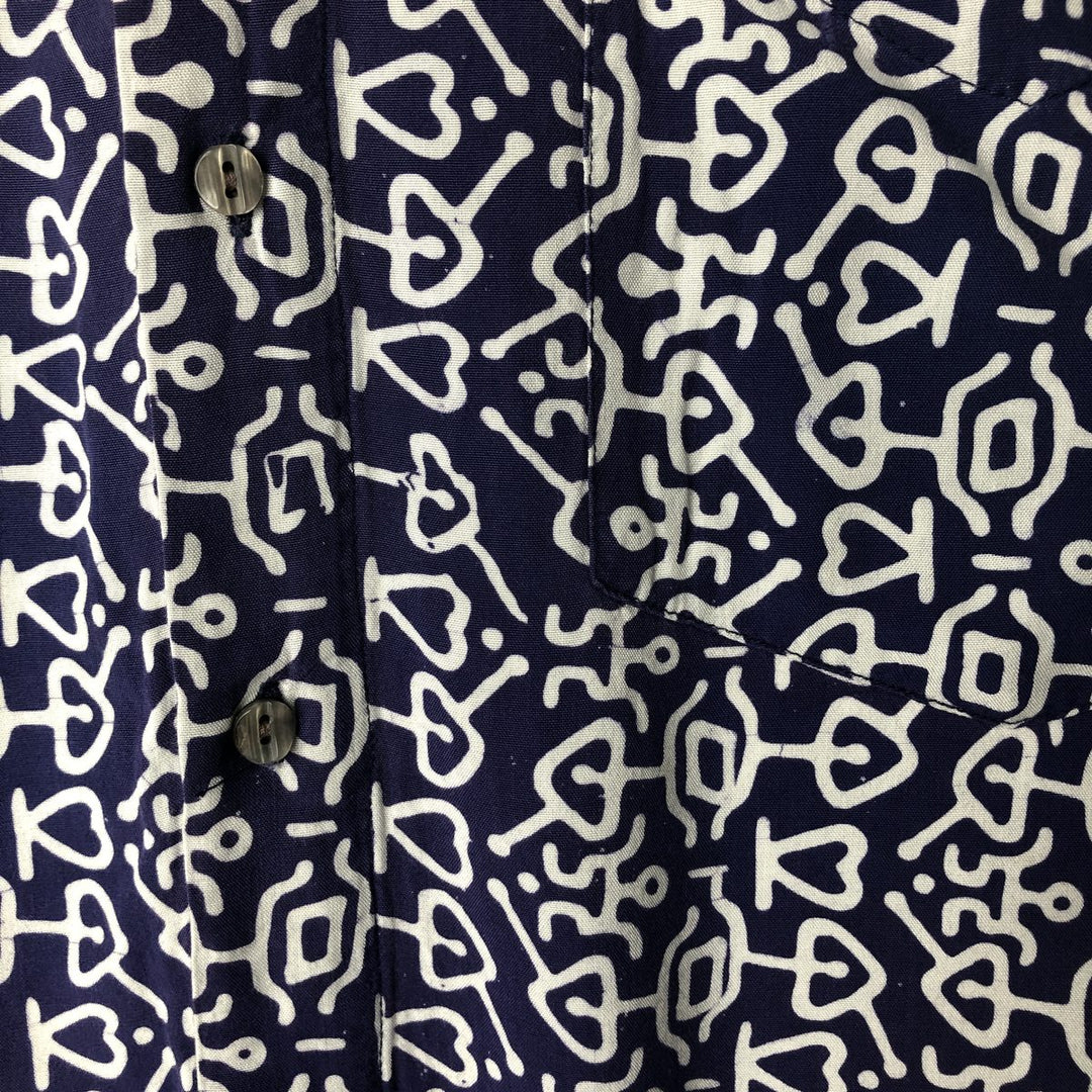 Vintage all-over print short-sleeved open-collar rayon shirt, size M. Rayon purple type Vintage Second Hand