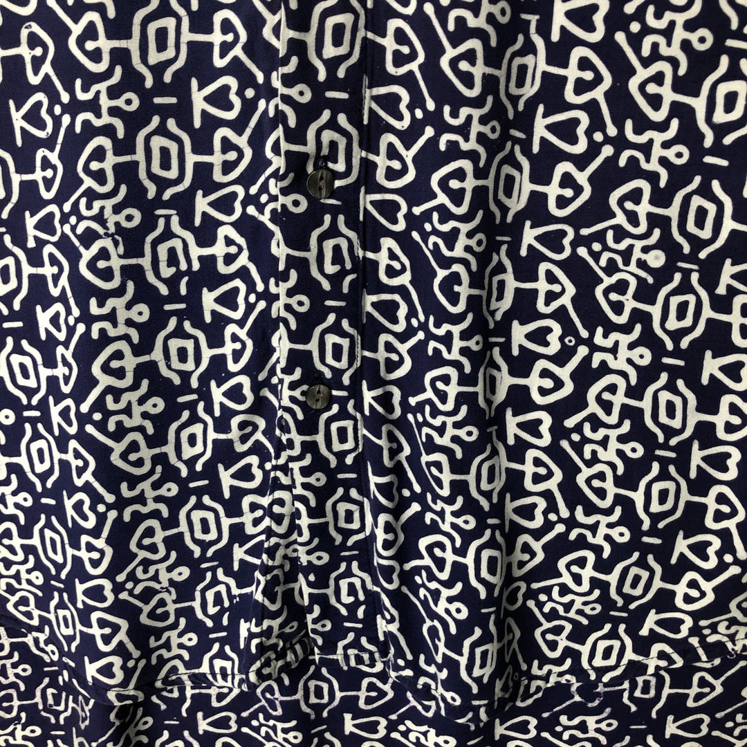 Vintage all-over print short-sleeved open-collar rayon shirt, size M. Rayon purple type Vintage Second Hand