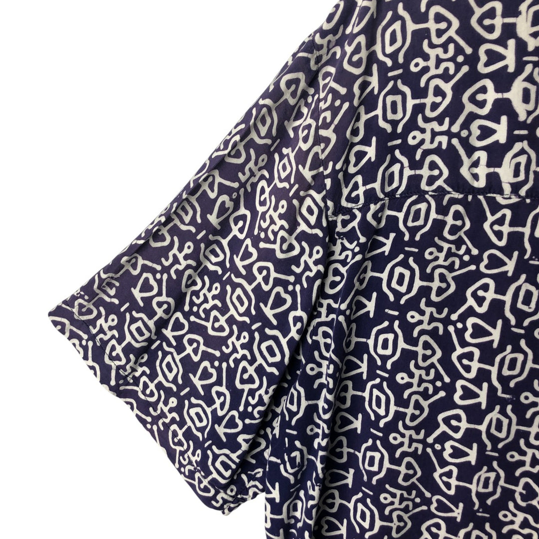 Vintage all-over print short-sleeved open-collar rayon shirt, size M. Rayon purple type Vintage Second Hand
