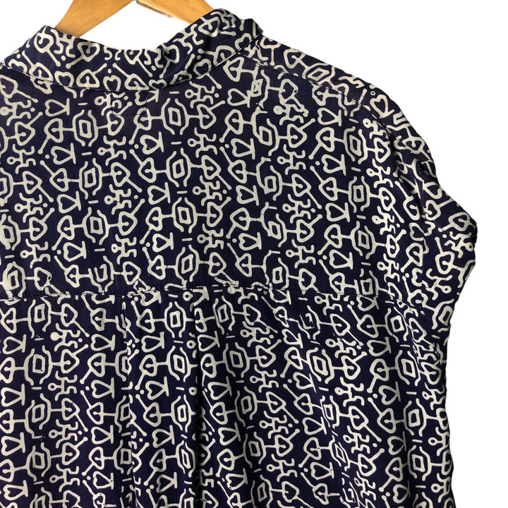Vintage all-over print short-sleeved open-collar rayon shirt, size M. Rayon purple type Vintage Second Hand