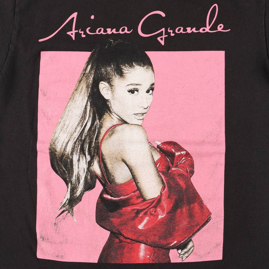 Delta Ariana Grande Band T-Shirt, Men's Size Small cotton black type Vintage Second Hand