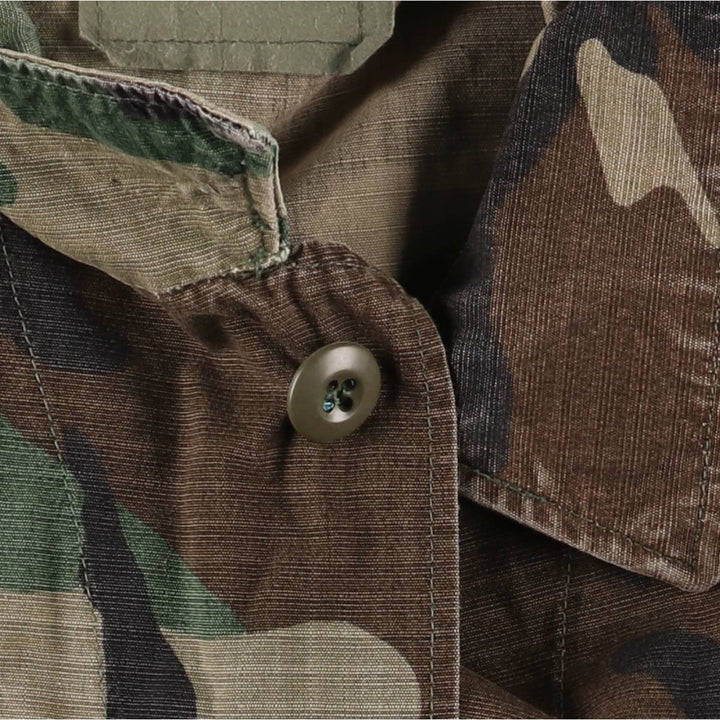 Authentic 2000'S US Military Camouflage Pattern Woodland Camo Ripstop BDU Military Jacket, Made in USA, Men's Size Medium cotton Khaki type sage green Vintage Second Hand