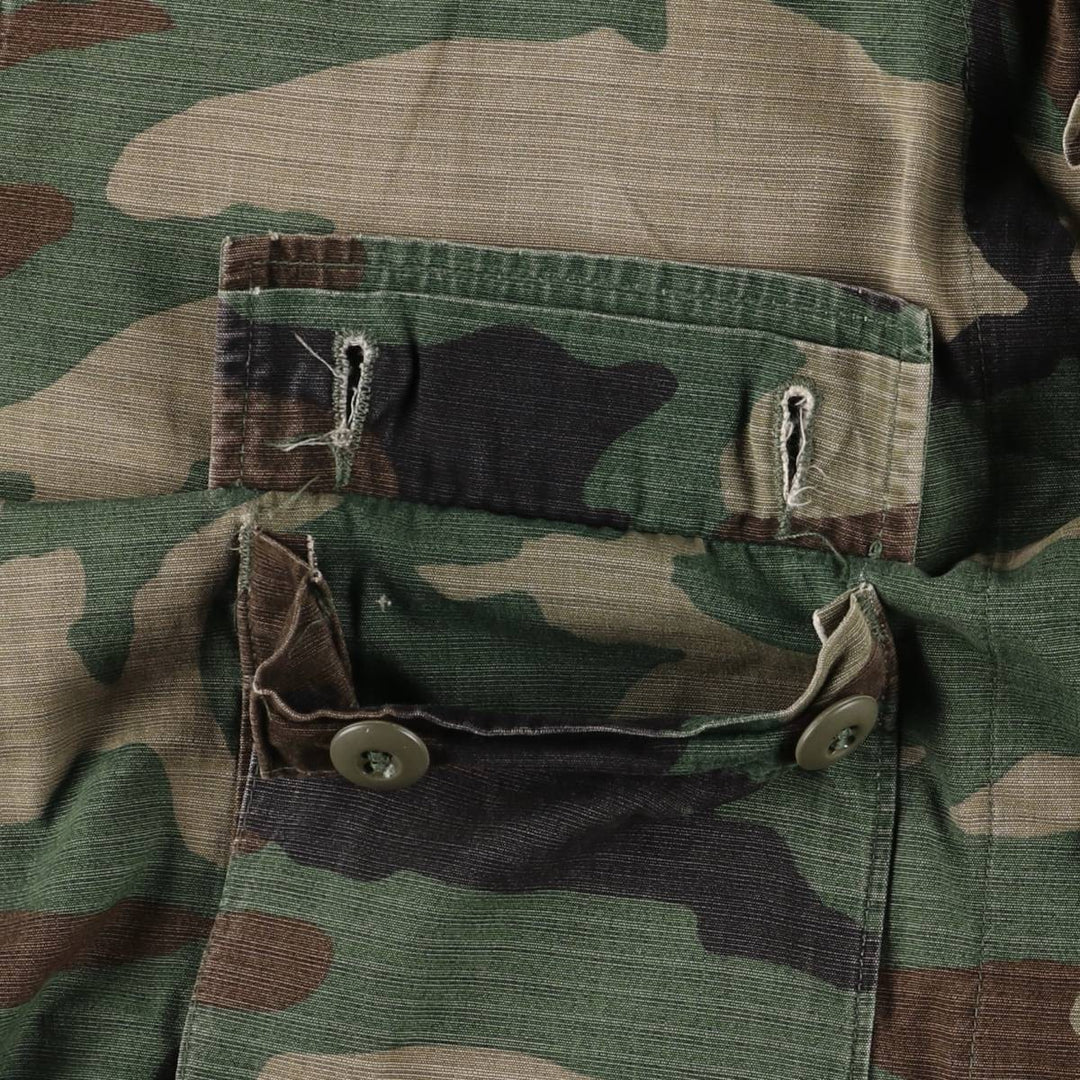 Authentic 2000'S US Military Camouflage Pattern Woodland Camo Ripstop BDU Military Jacket, Made in USA, Men's Size Medium cotton Khaki type sage green Vintage Second Hand