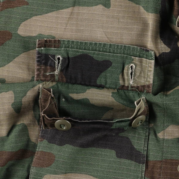 Authentic 2000'S US Military Camouflage Pattern Woodland Camo Ripstop BDU Military Jacket, Made in USA, Men's Size Medium cotton Khaki type sage green Vintage Second Hand