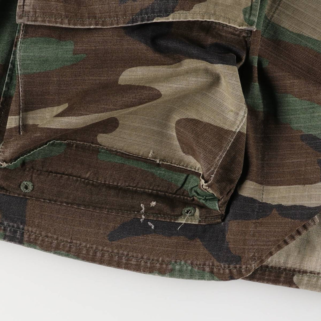 Authentic 2000'S US Military Camouflage Pattern Woodland Camo Ripstop BDU Military Jacket, Made in USA, Men's Size Medium cotton Khaki type sage green Vintage Second Hand
