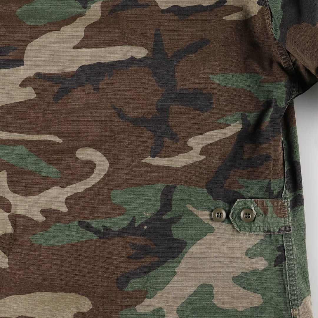 Authentic 2000'S US Military Camouflage Pattern Woodland Camo Ripstop BDU Military Jacket, Made in USA, Men's Size Medium cotton Khaki type sage green Vintage Second Hand