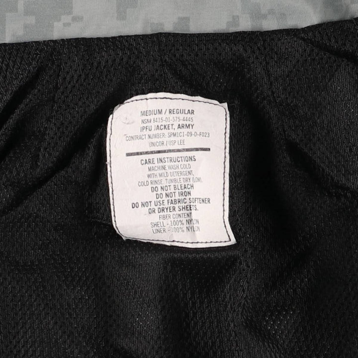 Authentic US Army IPFU training jacket from the 2000s, made in the USA, men's size M. Nylon Khaki type Vintage Second Hand