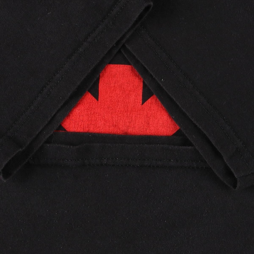 Fruit of the Loom RED HOT CHILI PEPPERS Band T-Shirt, Men's Size Medium cotton black type Vintage Second Hand