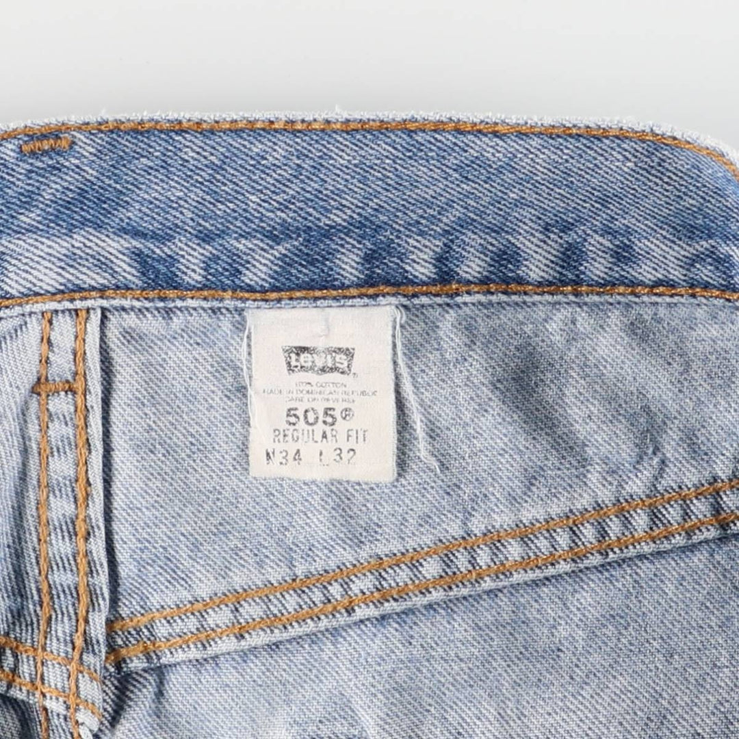 00'S Levi's 505 REGULAR FIT tapered denim pants for men, size w33 cotton blue type Vintage Second Hand