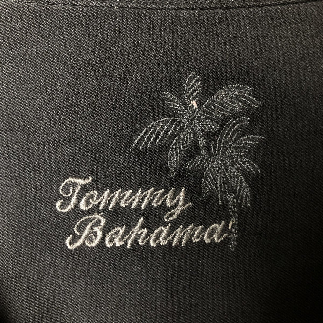 Tommy Bahama short sleeve open collar silk shirt, box shirt, men's XL size silk black type Vintage Second Hand