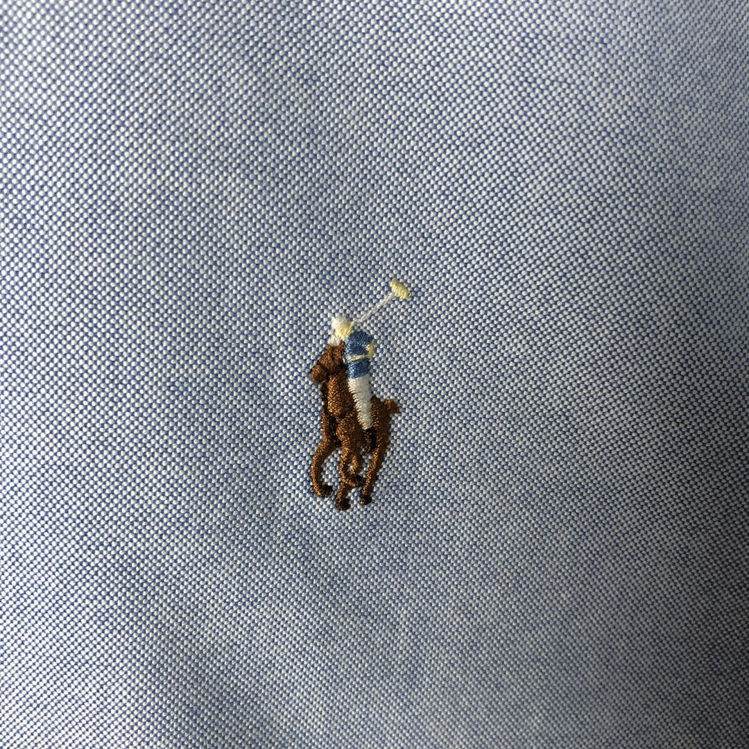 Ralph Lauren Classic Fit Long Sleeve Button Down Shirt, Men's Size L cotton Blue type light blue Vintage Second Hand