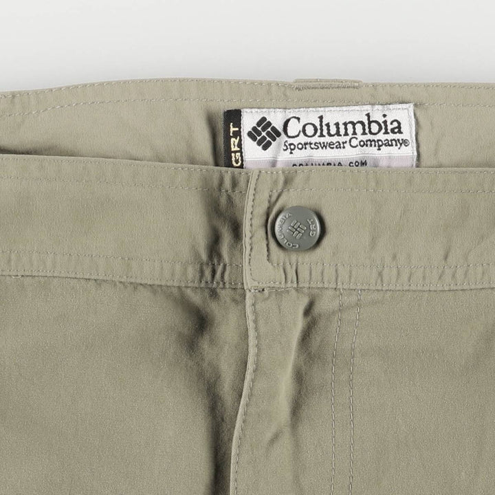 Columbia GRT OMNI DRY Nylon Shorts, Men's Size Medium Nylon Khaki type Vintage Second Hand