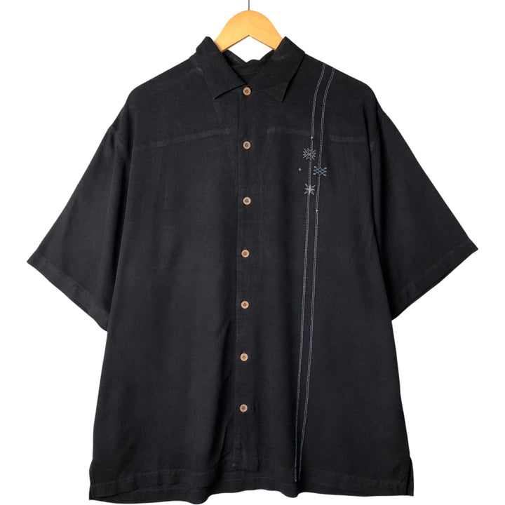Tommy Bahama silk box shirt with wide collar and short sleeves, men's size XL silk black type Vintage Second Hand