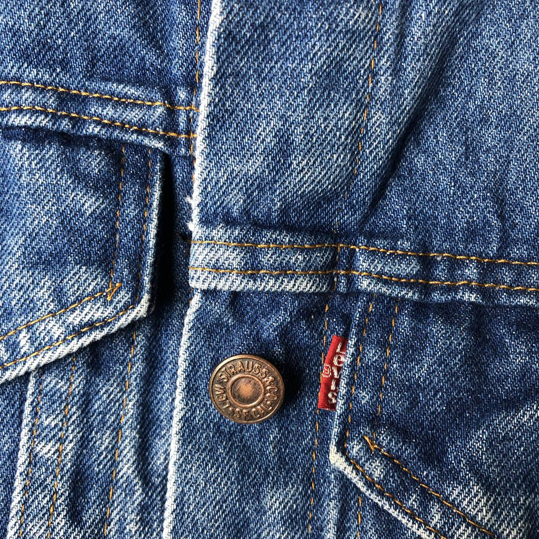 Levi's denim jacket, denim jacket, women's size M unclear blue type Vintage Second Hand