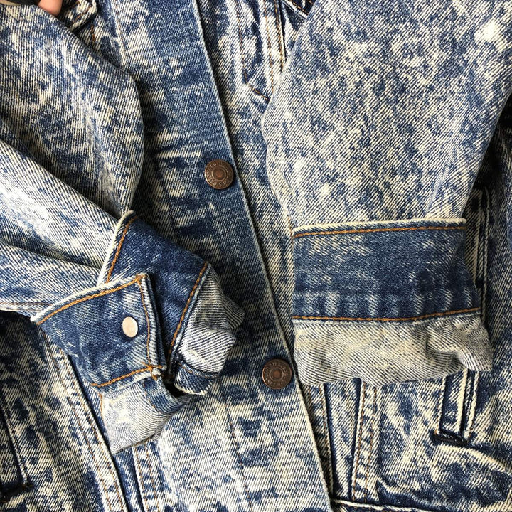 90'S Levi's 57508-0208 Chemical Wash Denim Jacket, Made in USA, Women's Size Medium, Vintage cotton blue type Vintage Second Hand