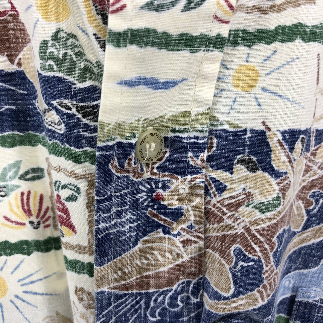 Reyn Spooner Christmas Limited Edition All-Over Print Button-Down Hawaiian Aloha Shirt, Box Shirt, Made in Hawaii, Men's Medium cotton ivory Vintage Second Hand